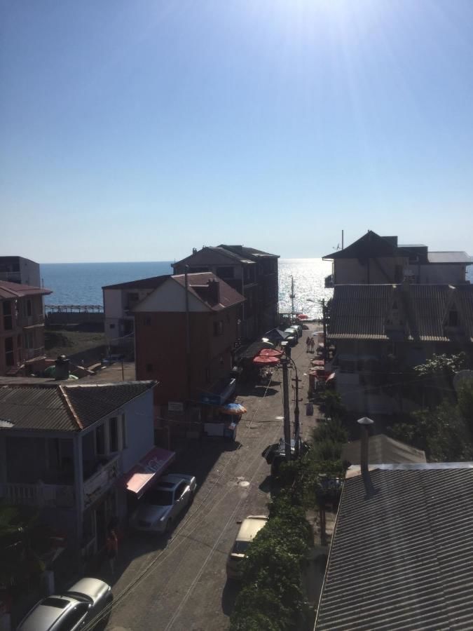 Гостевой дом Golden Beach kobuleti Кобулети-38